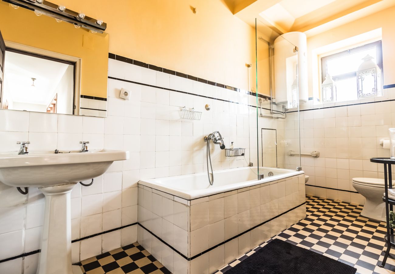 Apartamento en Oporto - YOUROPO - Santa Catarina 4E