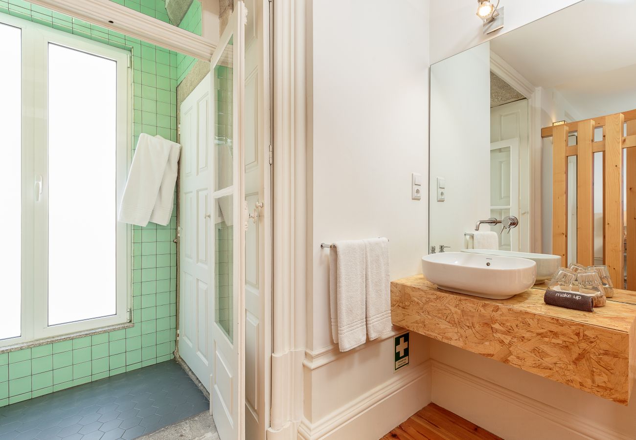 Estudio en Oporto - YOUROPO - Stories  1T