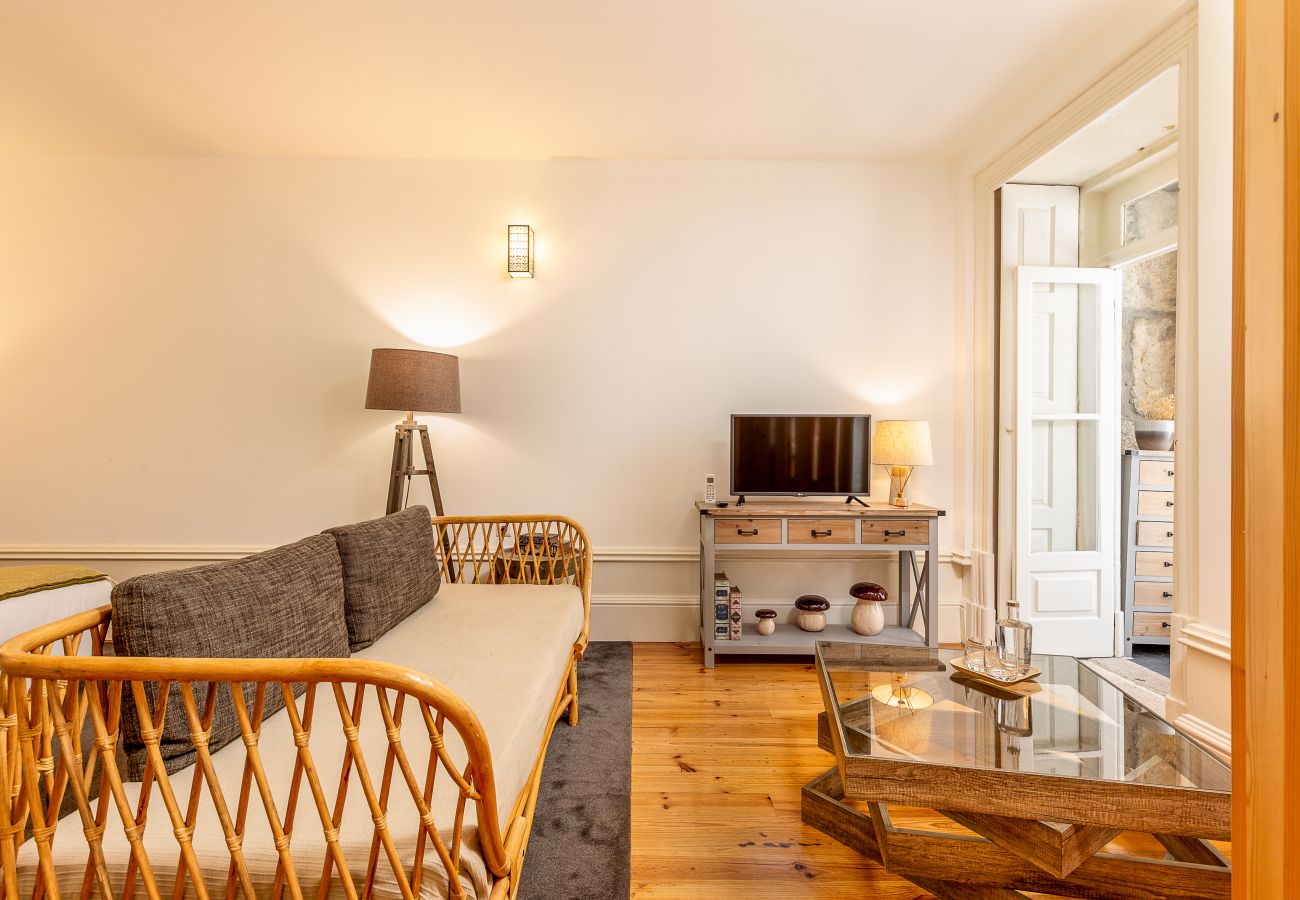 Estudio en Oporto - YOUROPO - Stories  1T