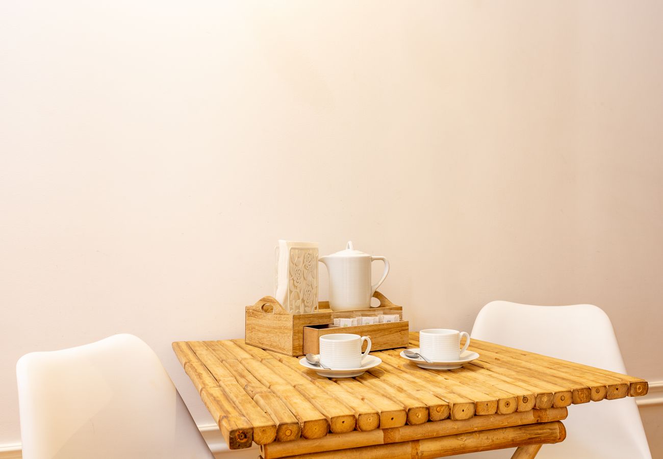 Estudio en Oporto - YOUROPO - Stories  1T