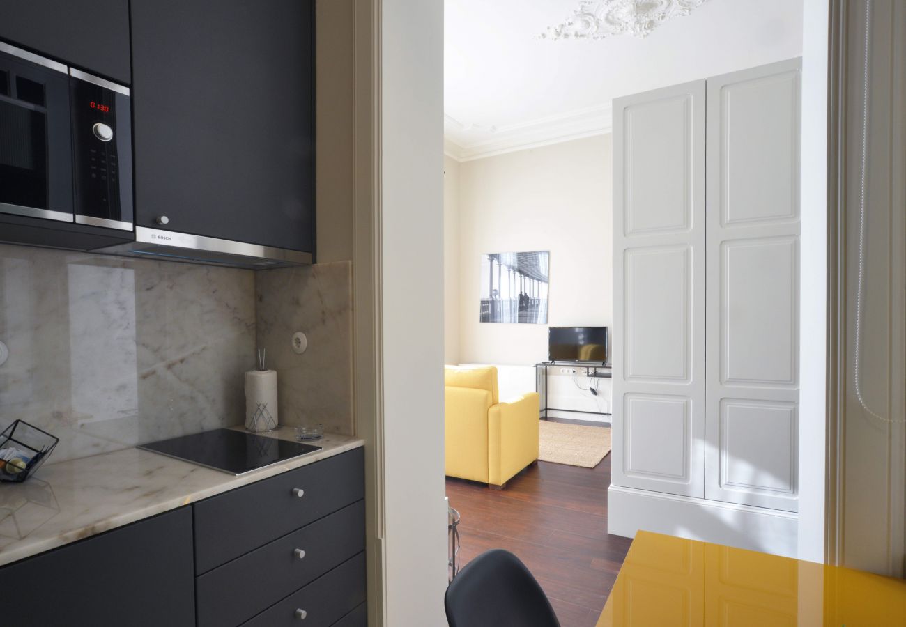 Estudio en Oporto - YOUROPO - Market 1B
