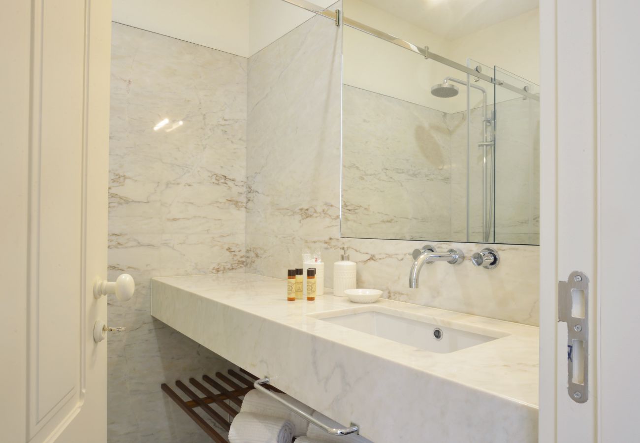 Estudio en Oporto - YOUROPO - Market 2B