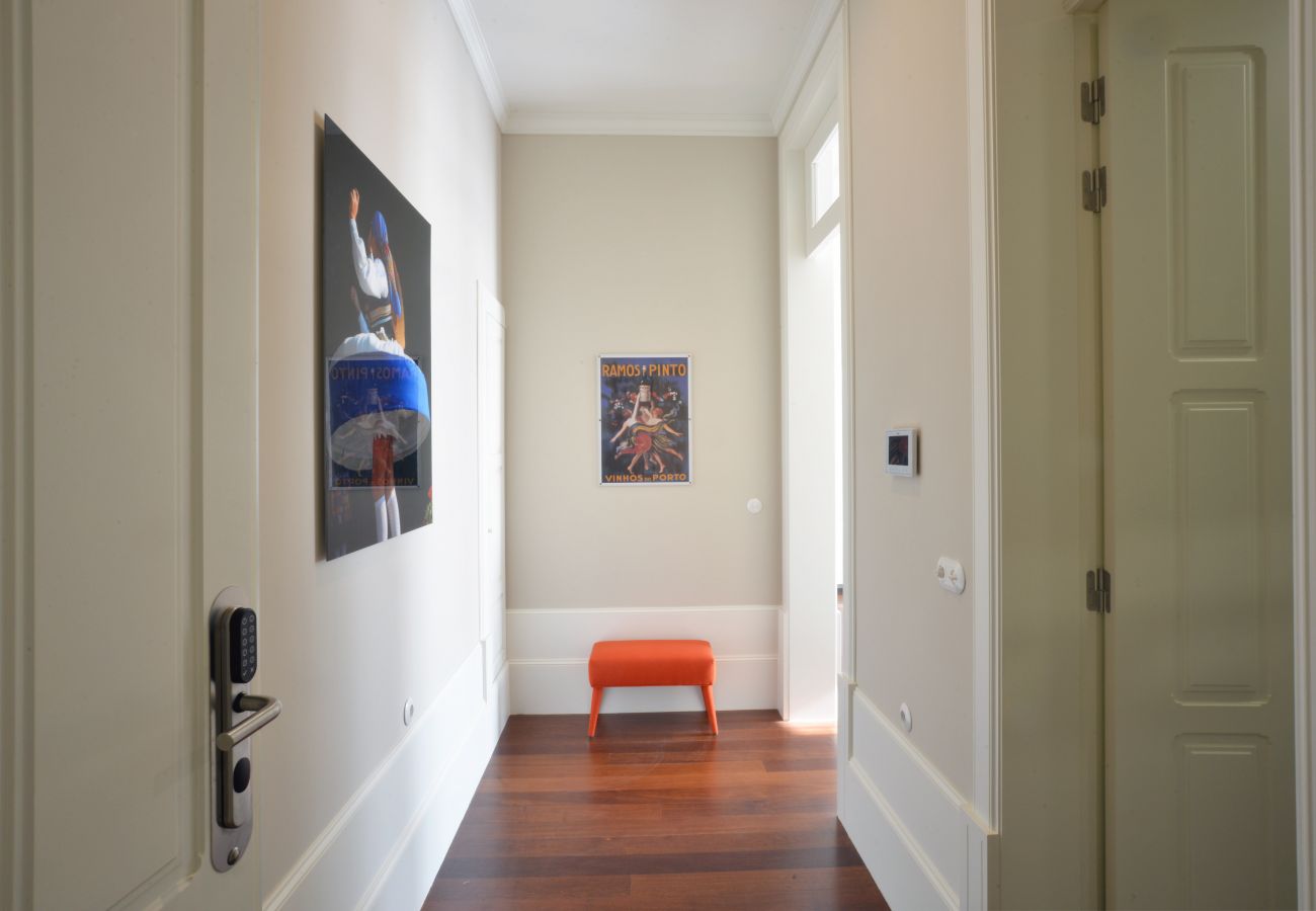 Estudio en Oporto - YOUROPO - Market 2B