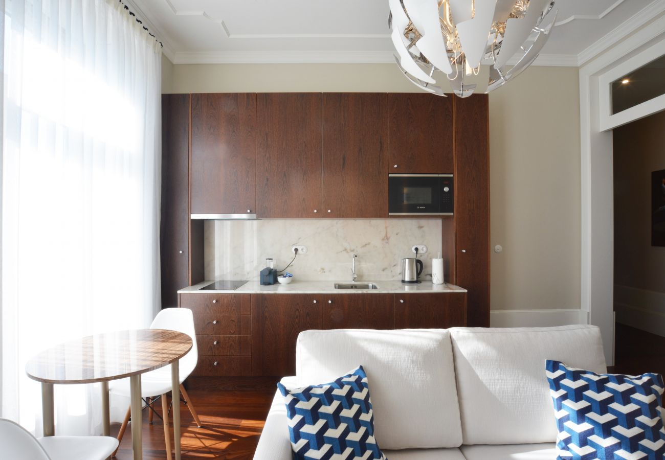 Estudio en Oporto - YOUROPO - Market 2B