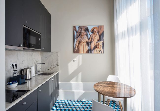 Estudio en Porto - Market 2C Estudio en Porto - Market 2C