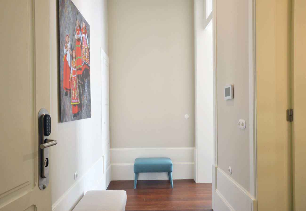 Estudio en Oporto - YOUROPO - Market 3B