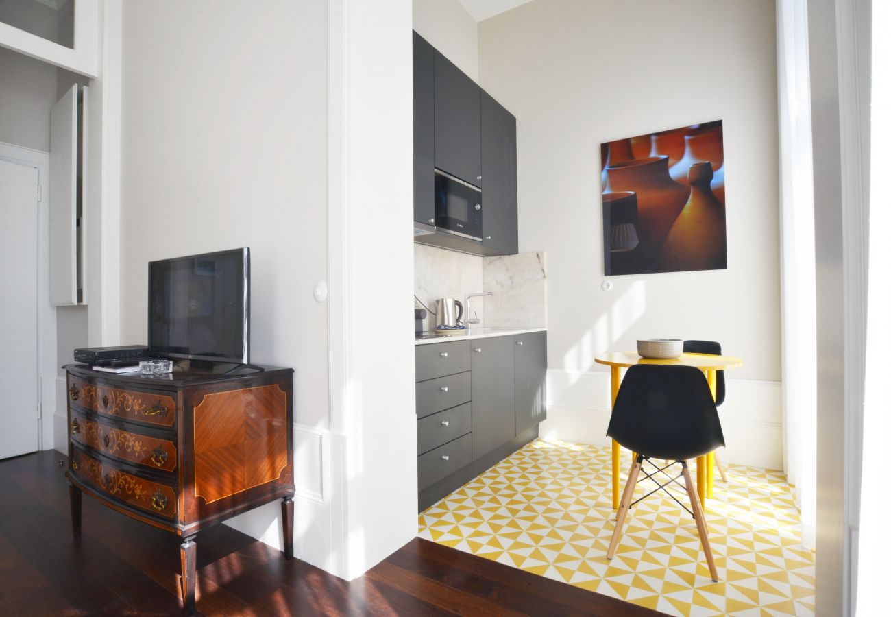 Estudio en Oporto - YOUROPO - Market 3C