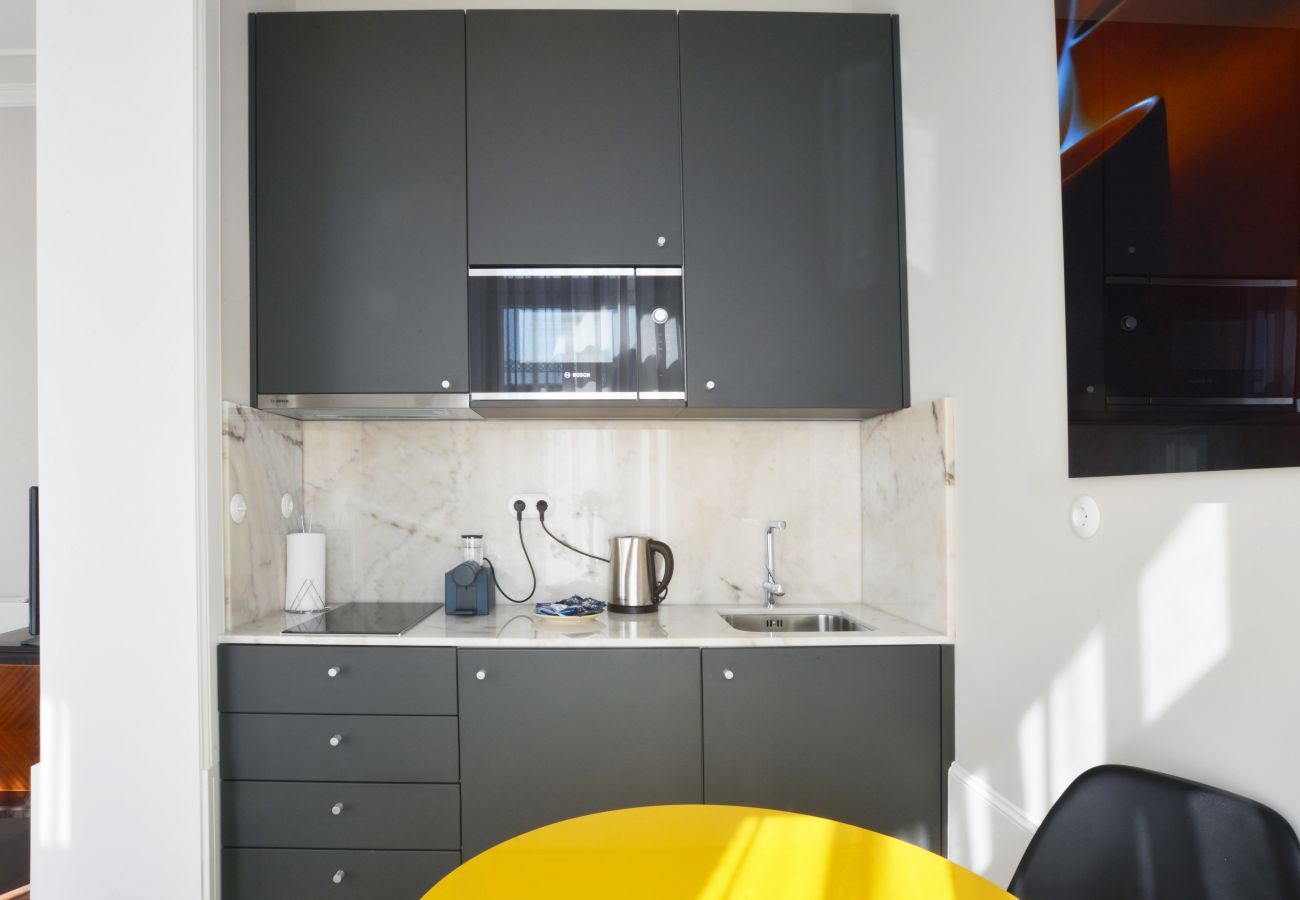 Estudio en Oporto - YOUROPO - Market 3C