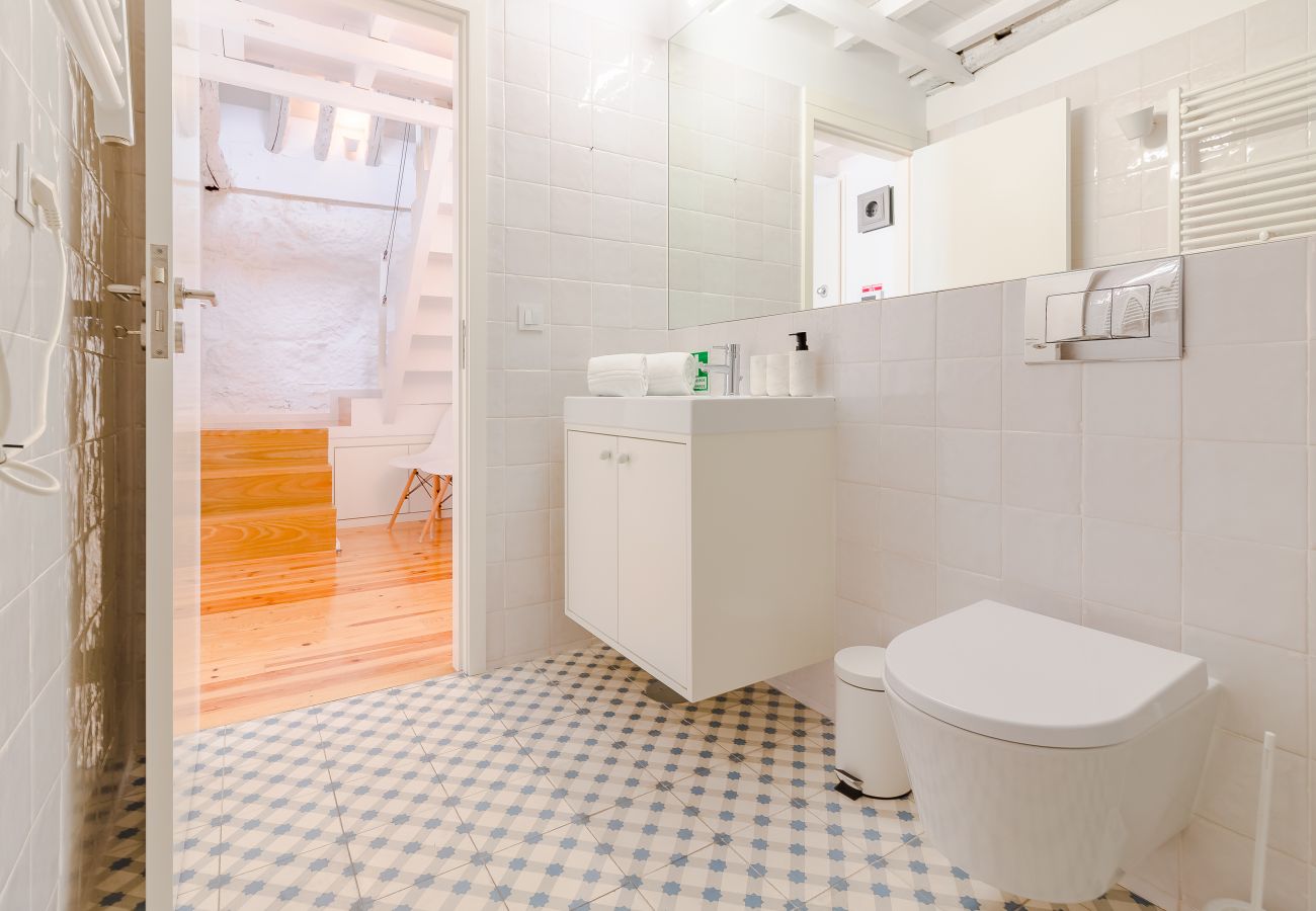 Estudio en Oporto - YOUROPO - The Tower 7F