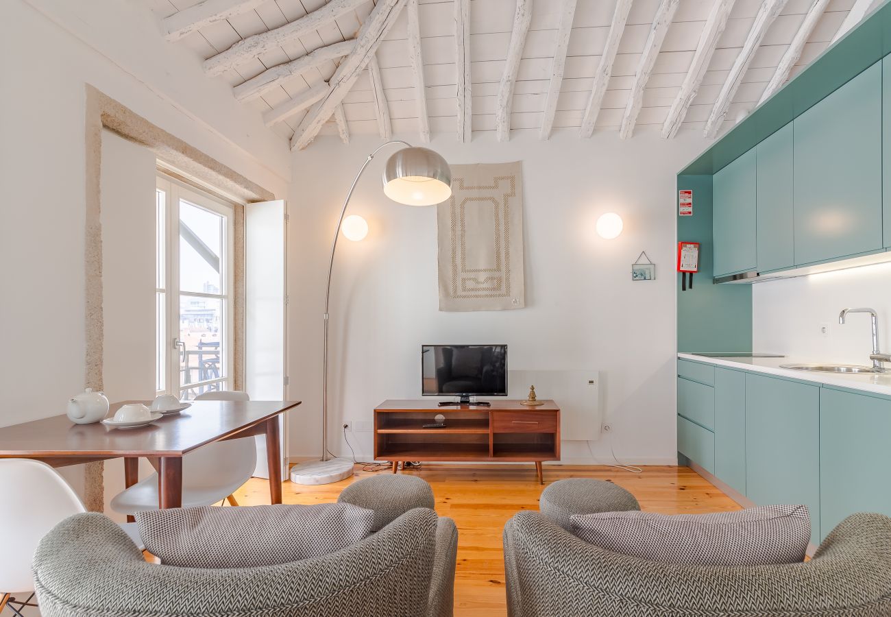 Estudio en Oporto - YOUROPO - The Tower 7F