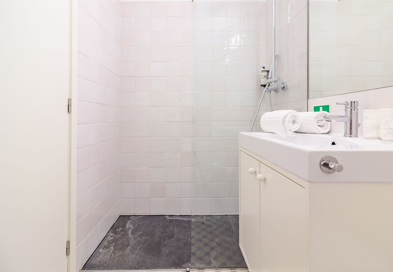 Estudio en Oporto - YOUROPO - The Tower 5F