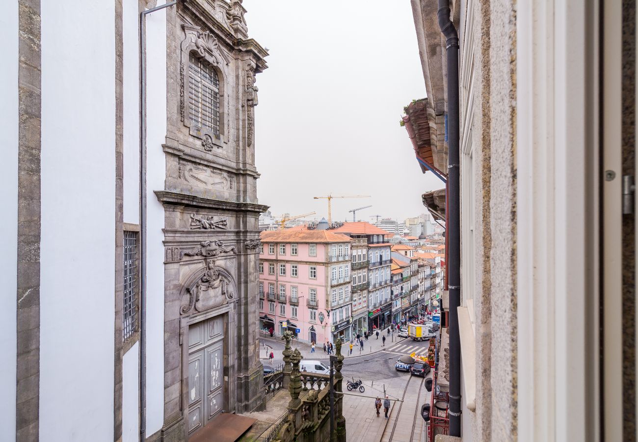 Estudio en Oporto - YOUROPO - The Tower 5F