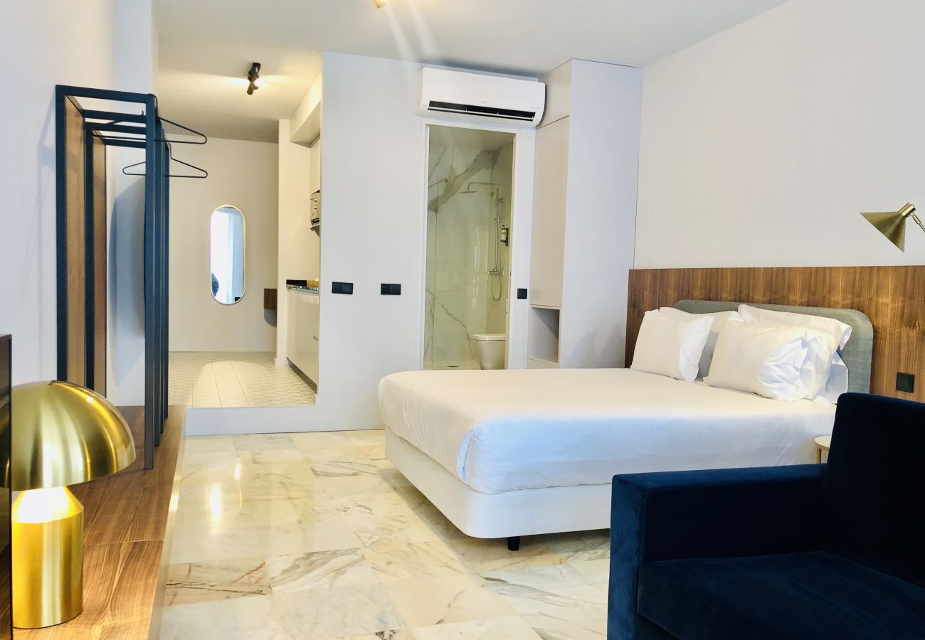 Estudio en Oporto - YOUROPO - Downtown 2C