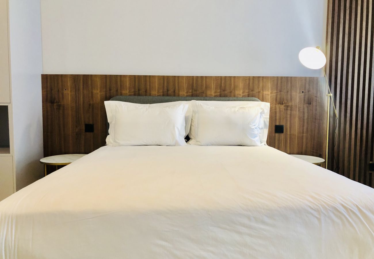 Estudio en Oporto - YOUROPO - Downtown 2C