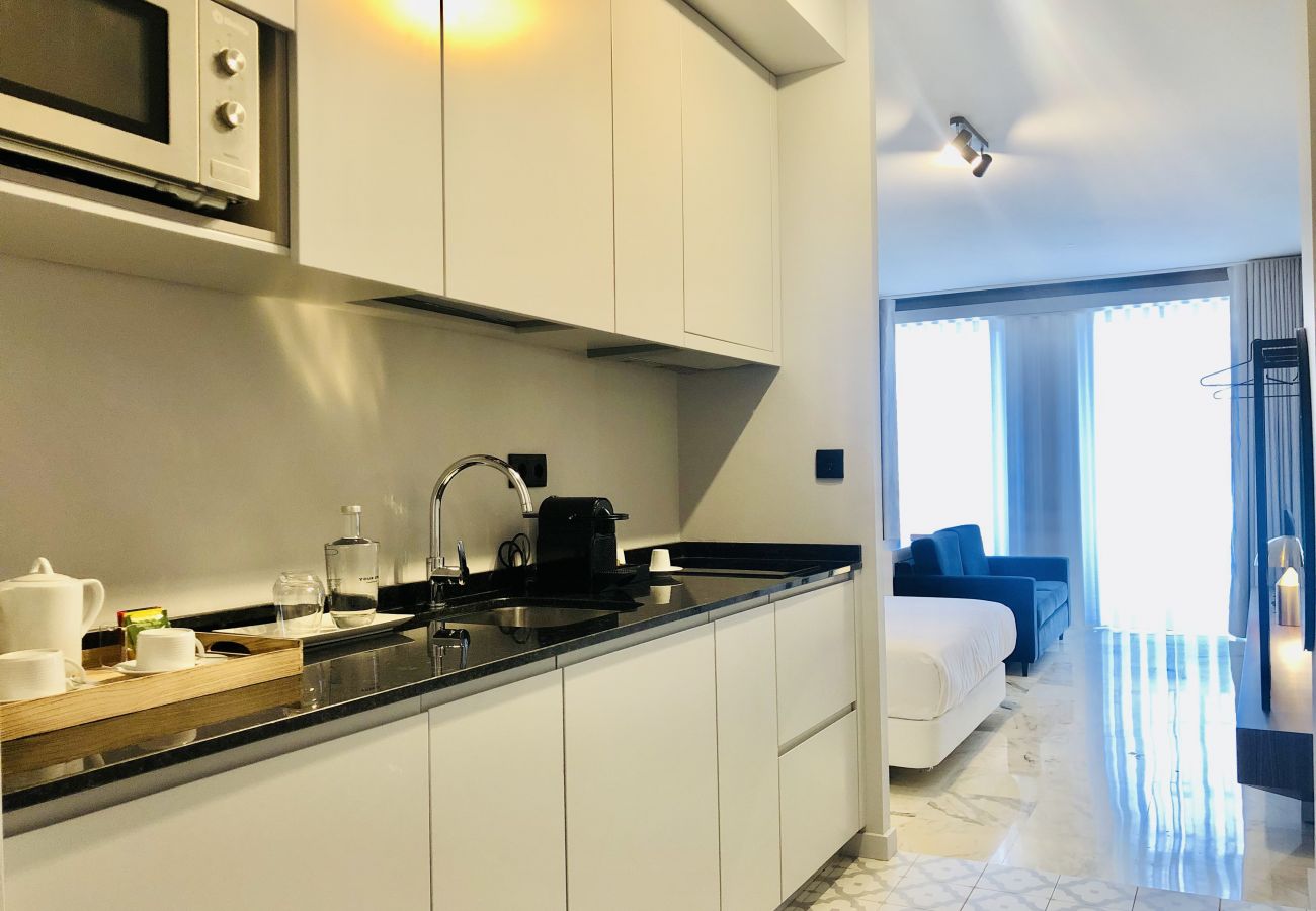 Estudio en Oporto - YOUROPO - Downtown 2C
