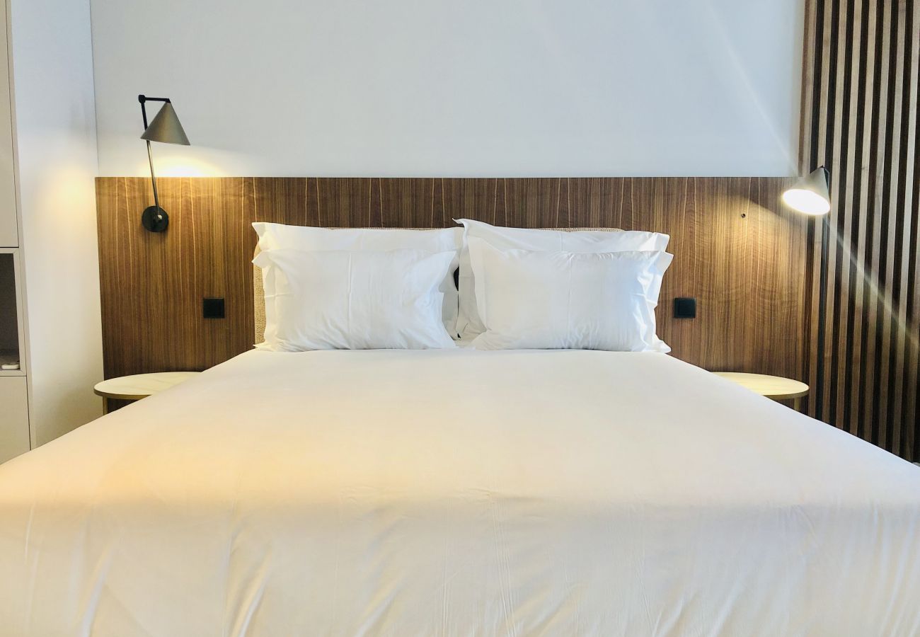 Estudio en Oporto - YOUROPO - Downtown 3C