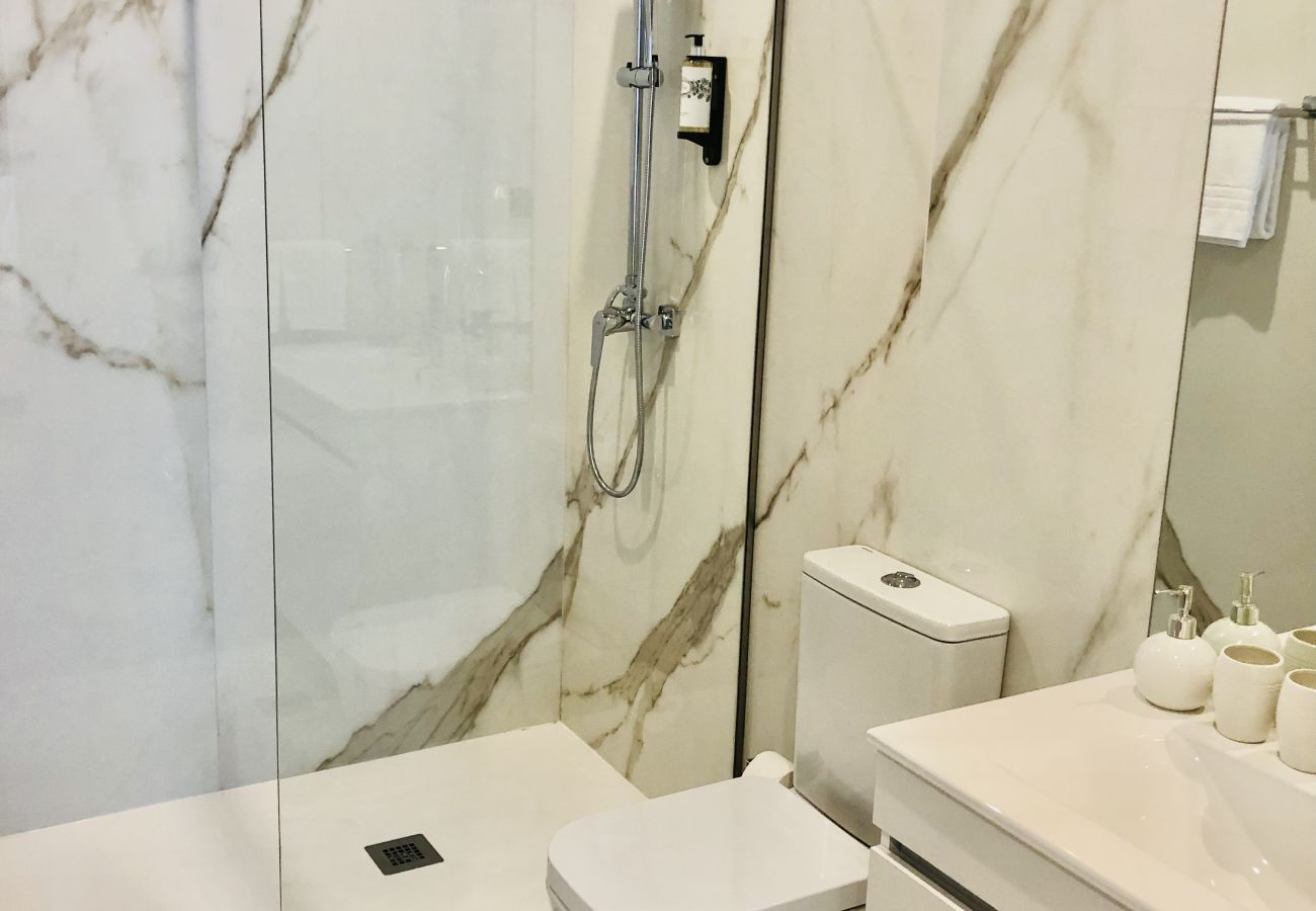 Estudio en Oporto - YOUROPO - Downtown 3C