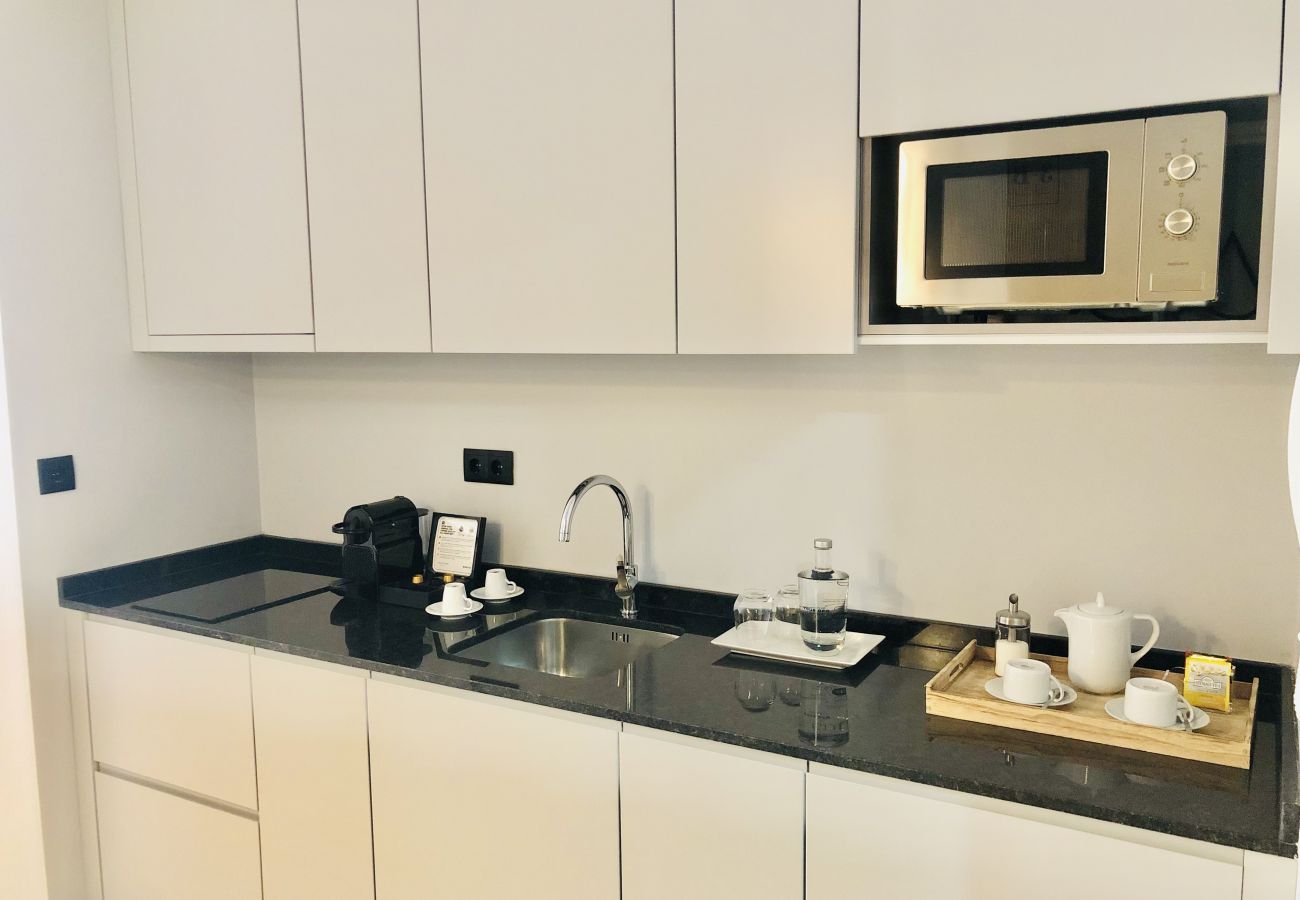 Estudio en Oporto - YOUROPO - Downtown 3B