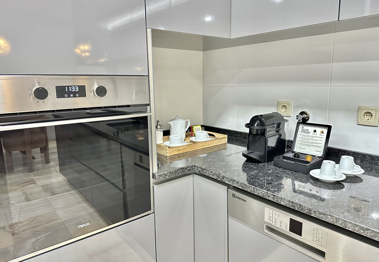 Estudio en Oporto - YOUROPO - Downtown 4B
