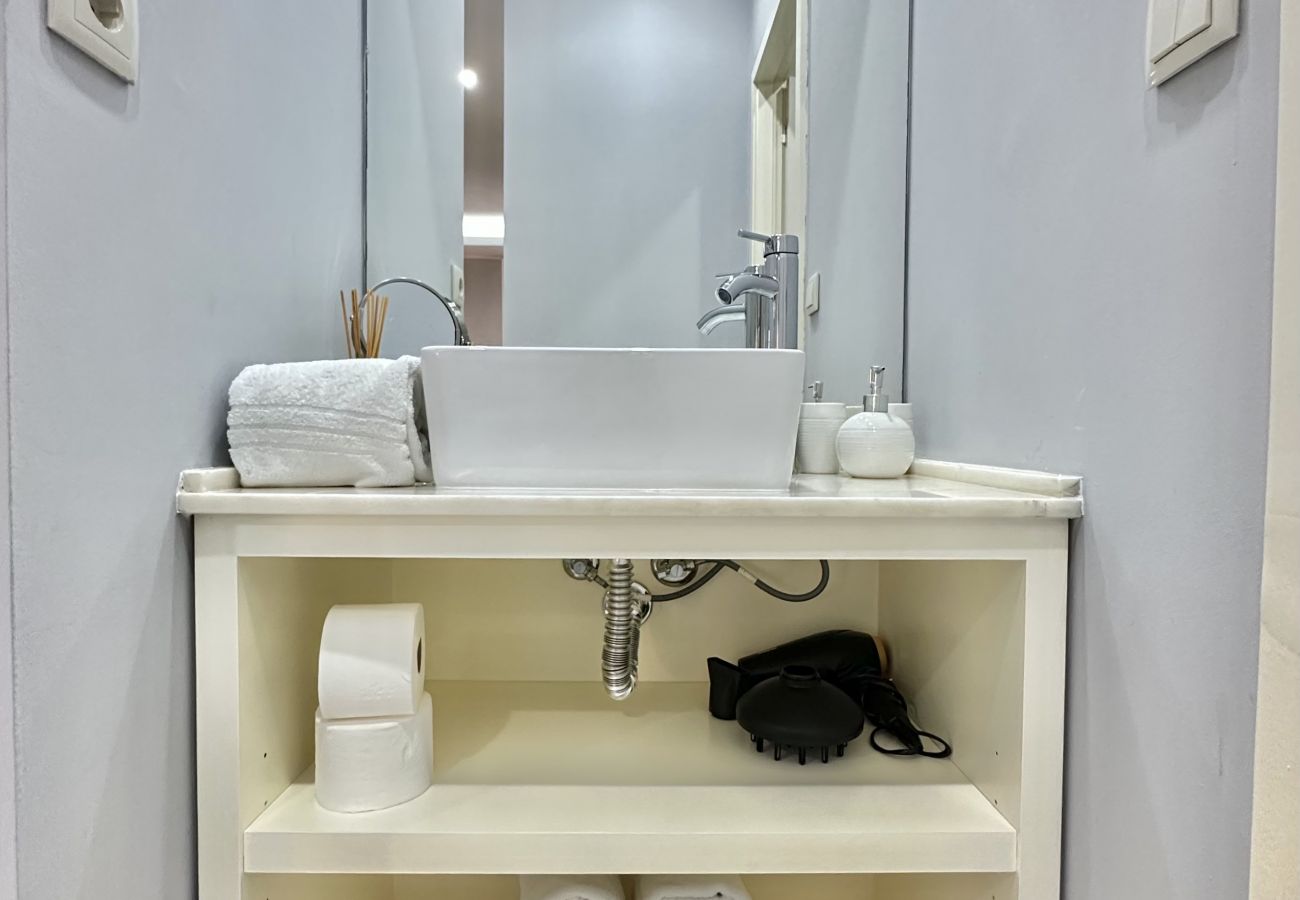 Estudio en Oporto - YOUROPO - Downtown 4B