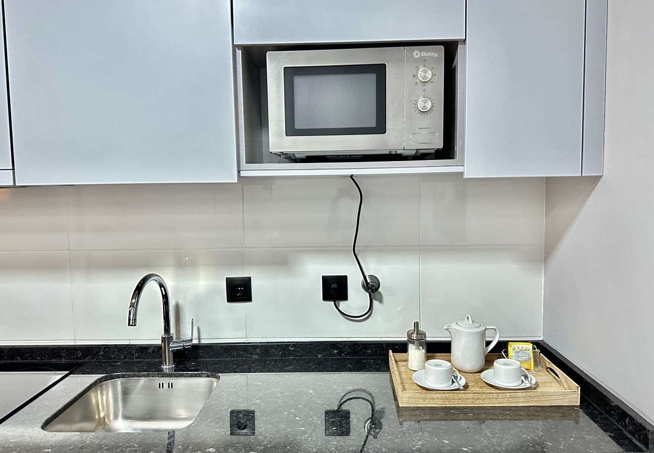 Estudio en Oporto - YOUROPO - Downtown 4A