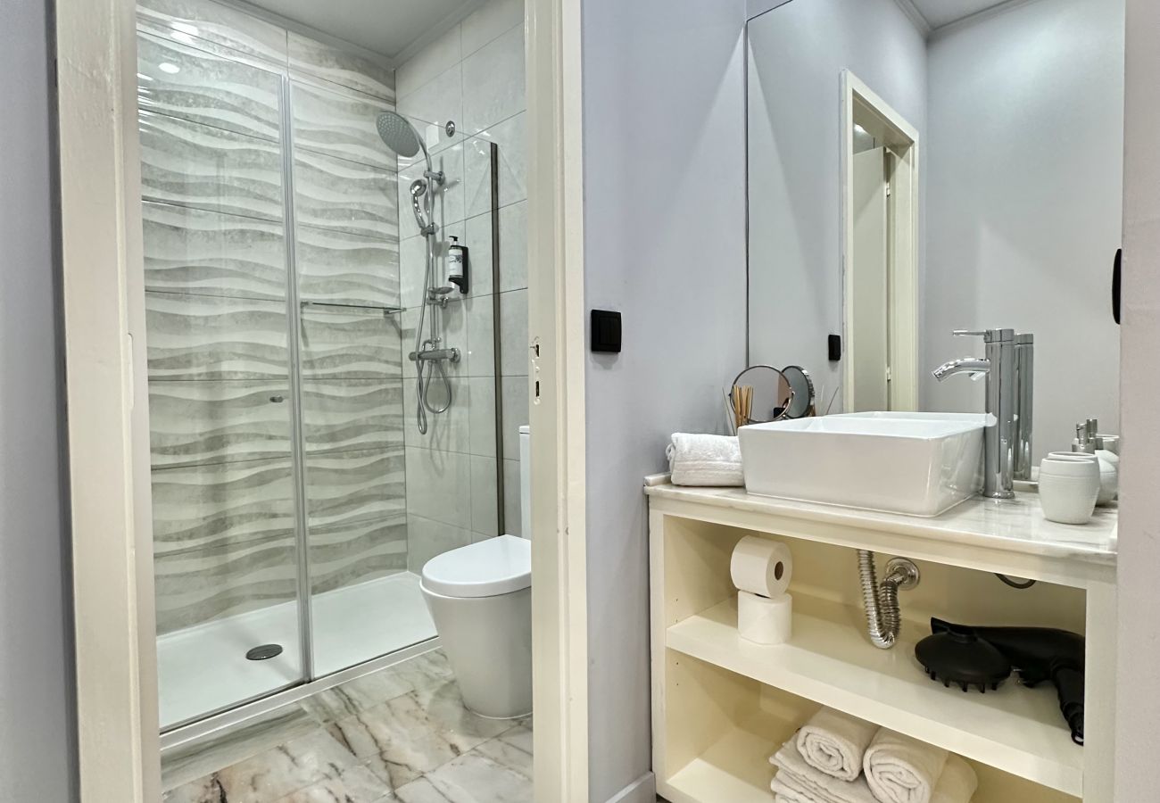 Estudio en Oporto - YOUROPO - Downtown 4A