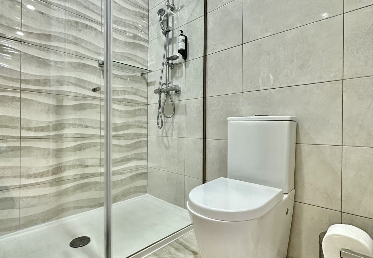 Estudio en Oporto - YOUROPO - Downtown 4A