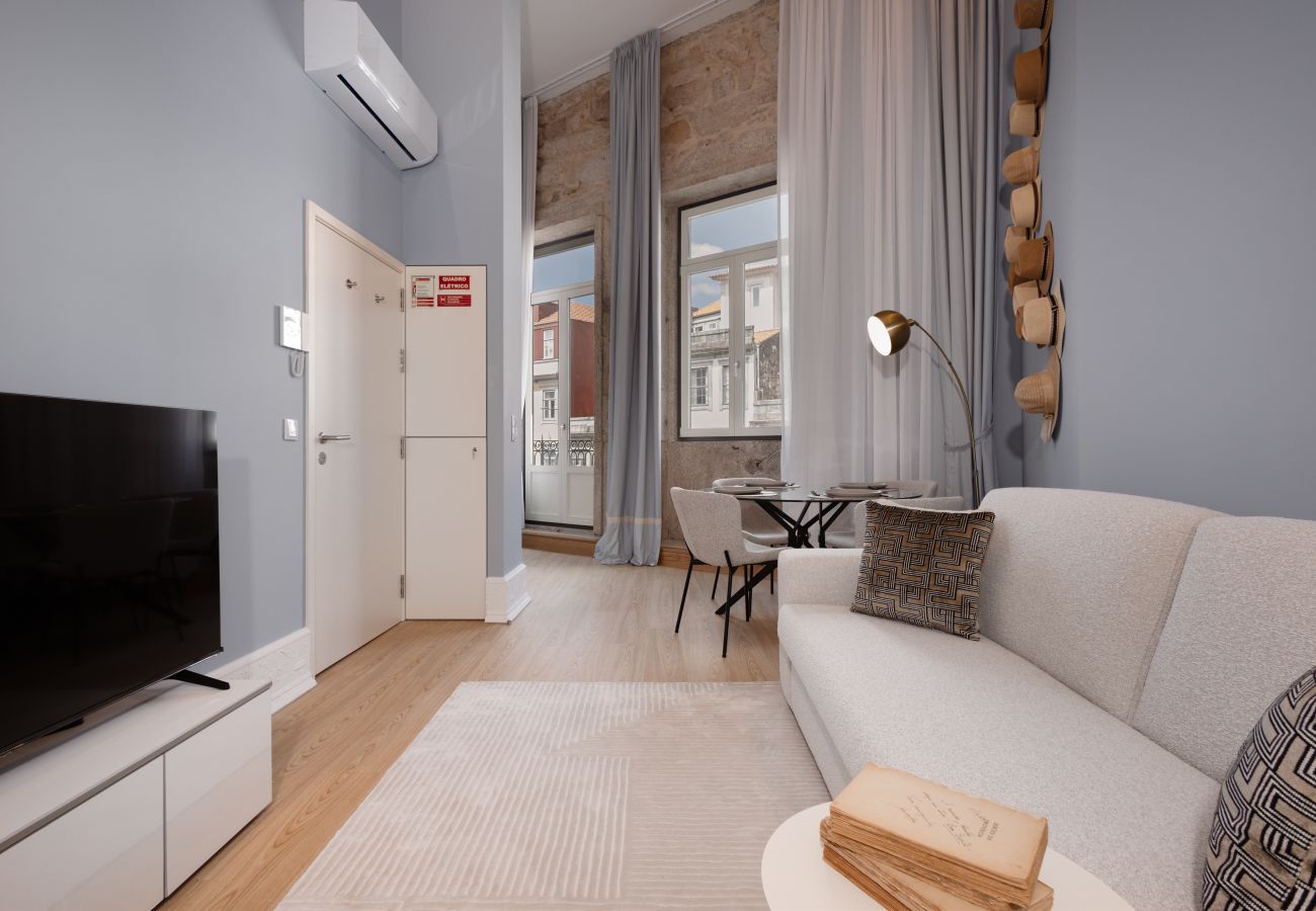 Estudio en Oporto - RA - Flores 1