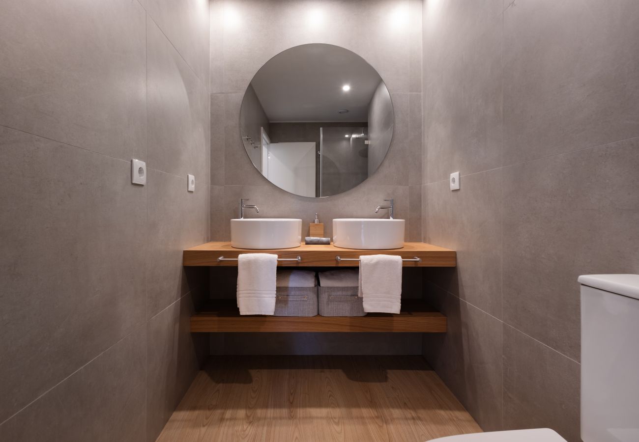 Estudio en Oporto - RA - Flores 3