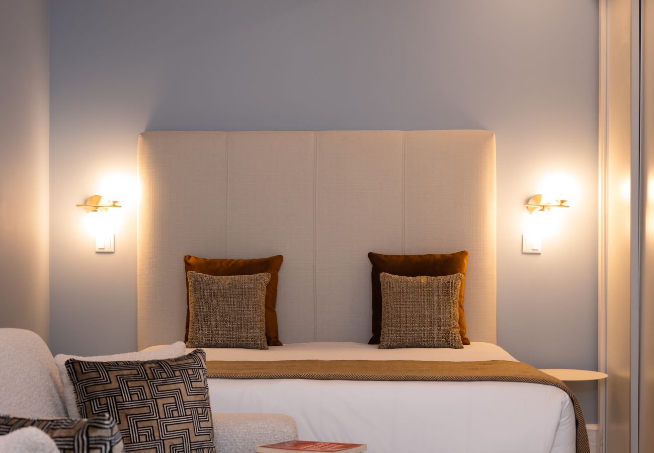 Studio à Porto - RA - Flores 1