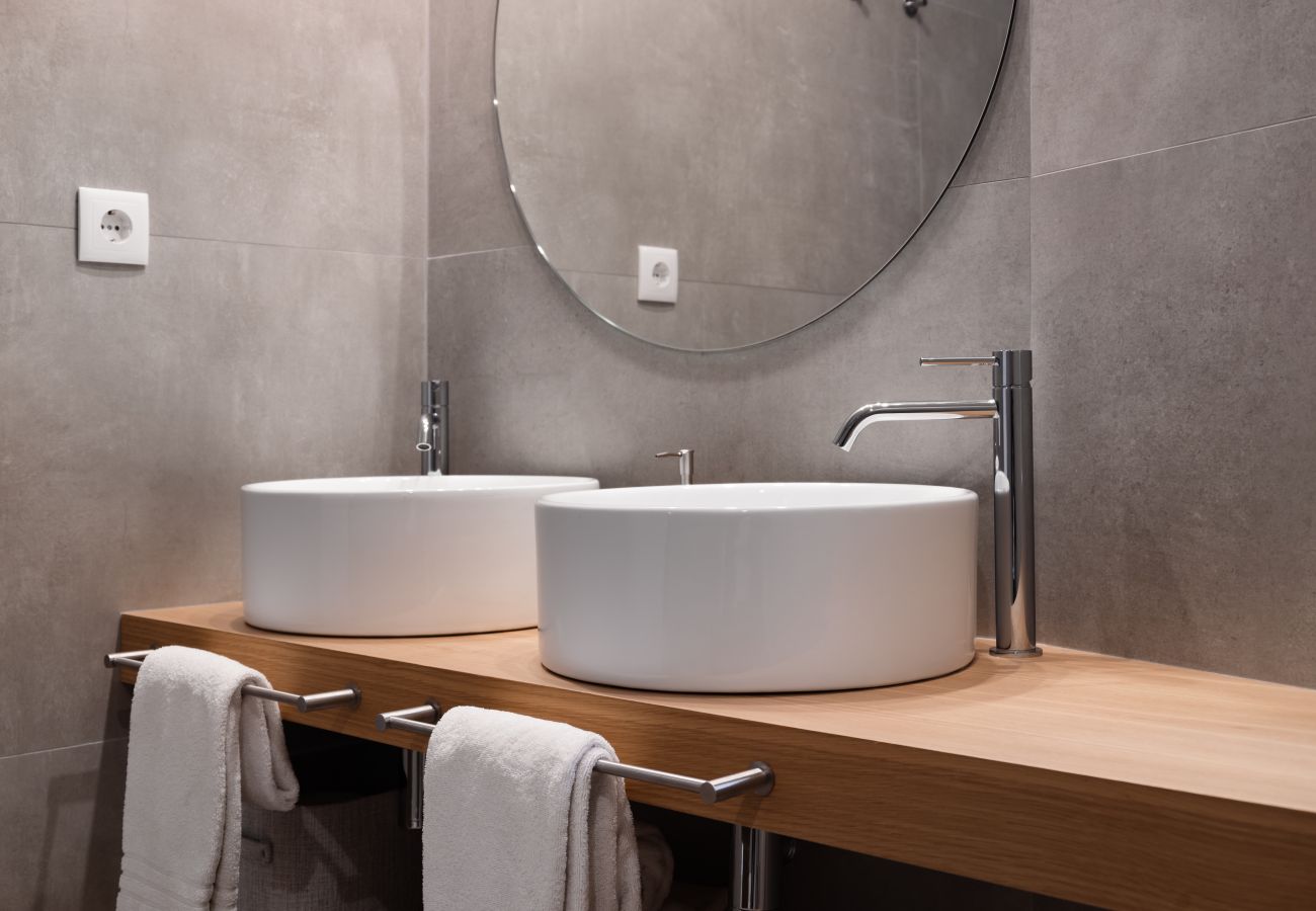 Studio à Porto - RA - Flores 3