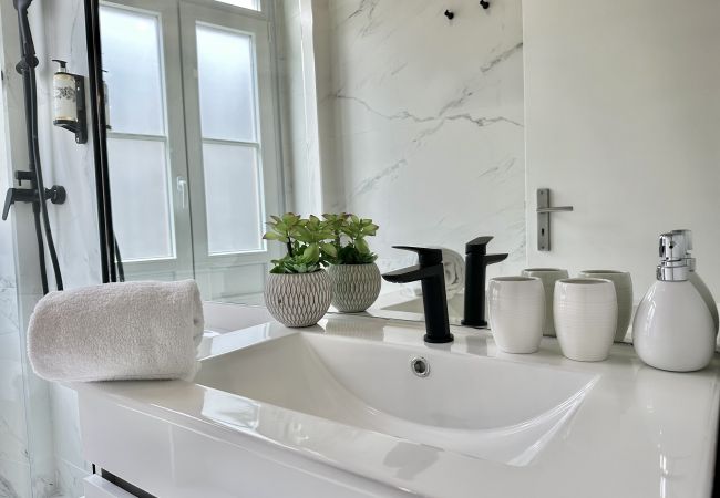 Estúdio em Porto - Capela 1 Estúdio em Porto - Capela 1