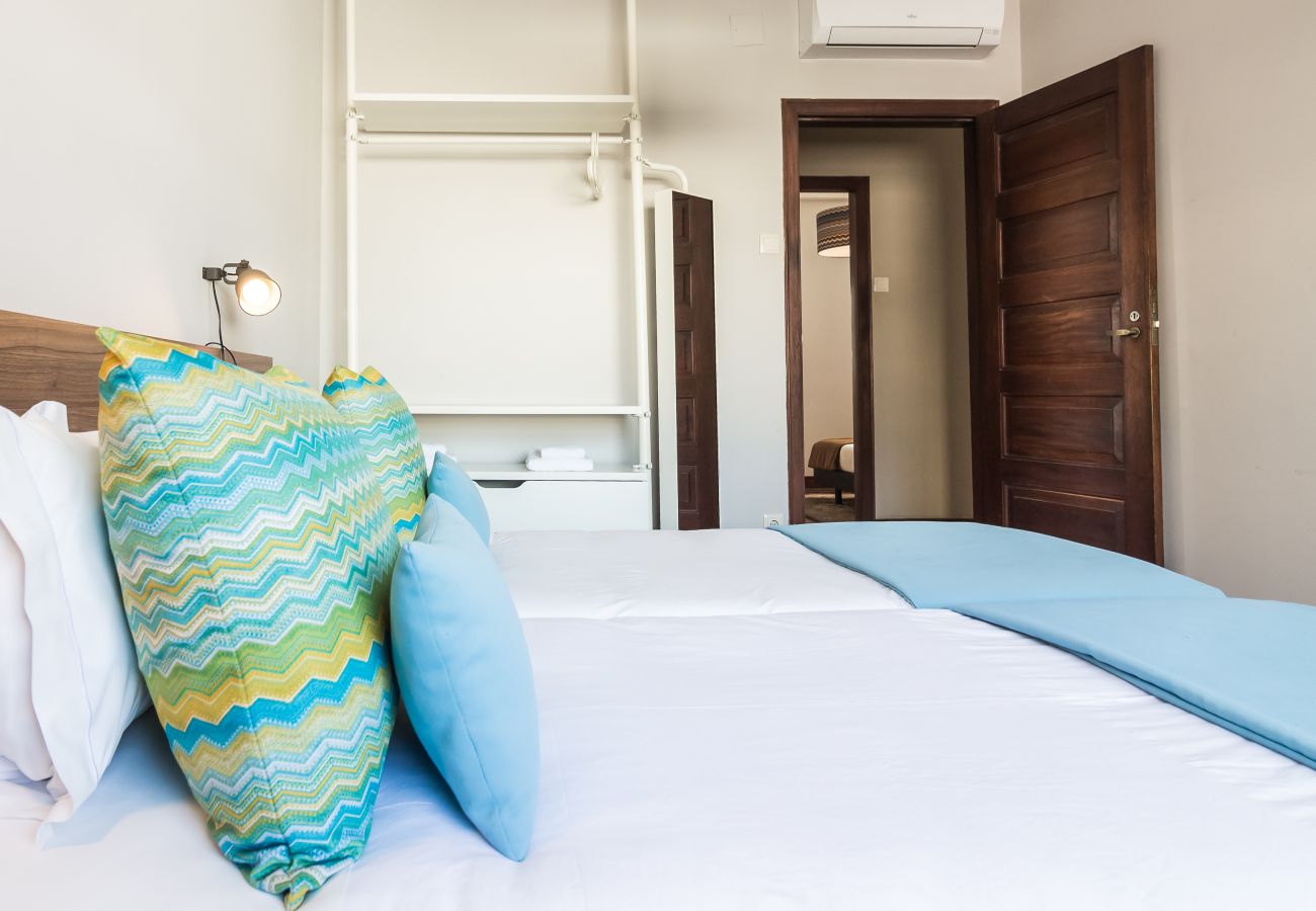 Apartamento em Porto - YOUROPO - Santa Catarina 4E