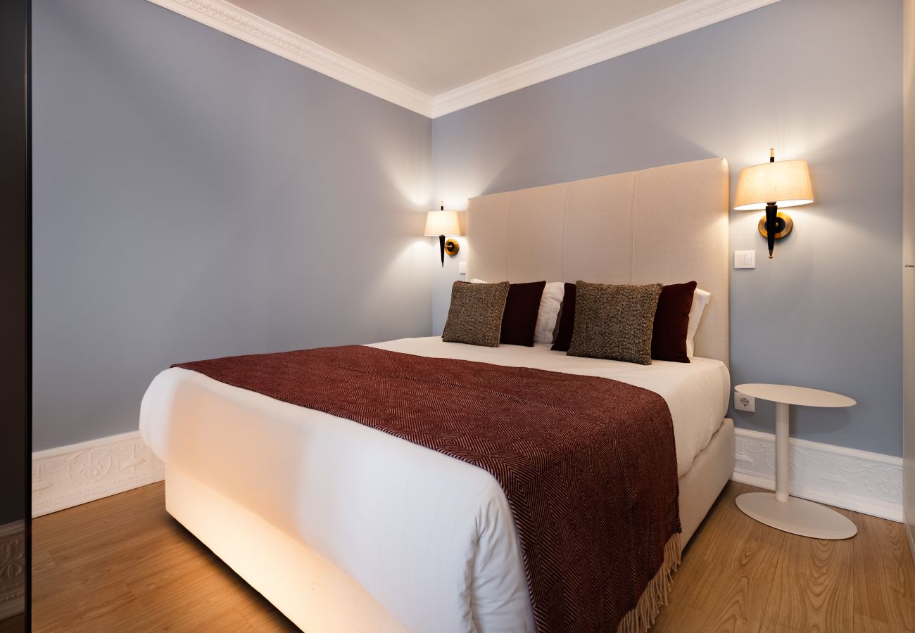 Estúdio em Porto - RA - Flores 2