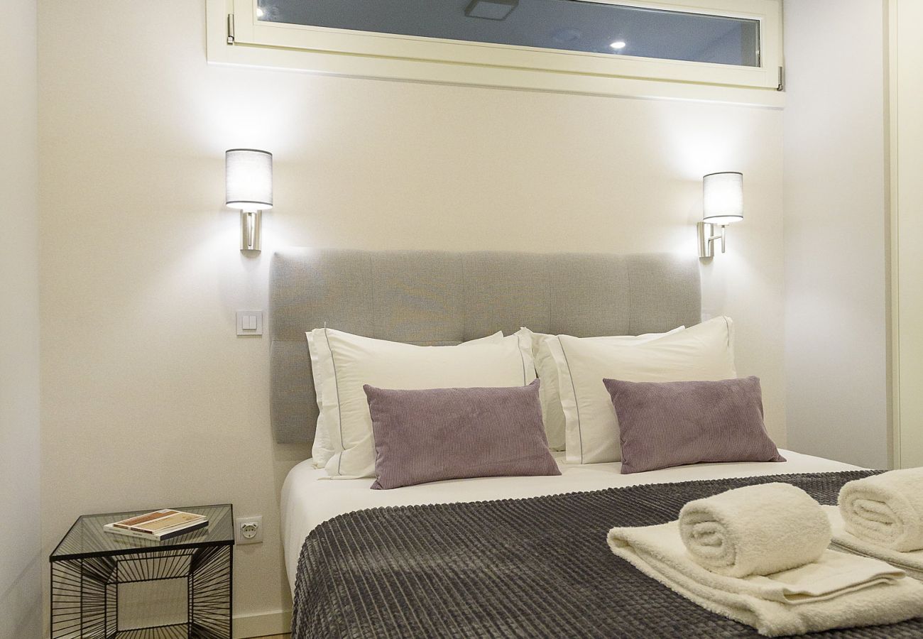 Apartamento em Porto - RA - São João 1