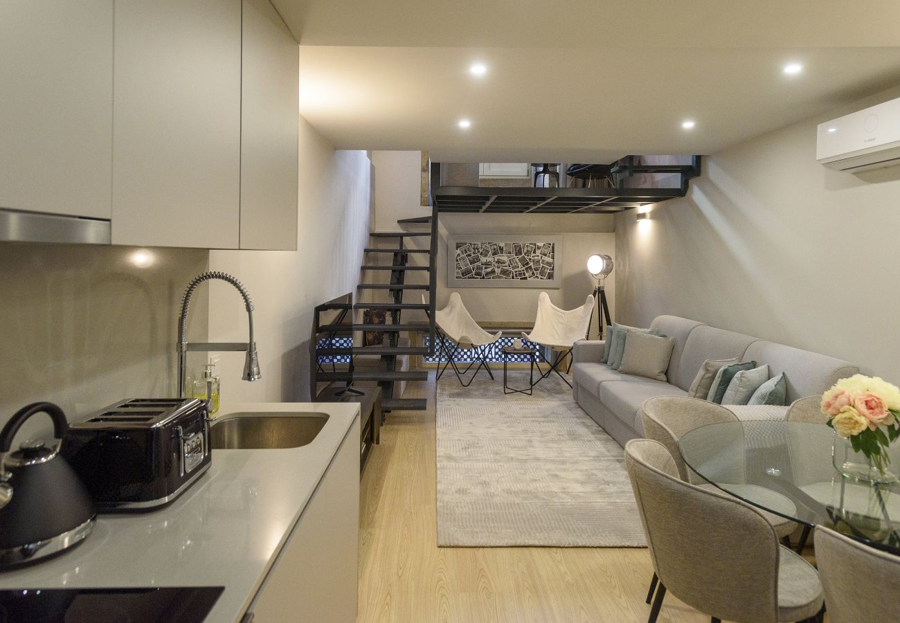 Apartamento em Porto - RA - São João 1