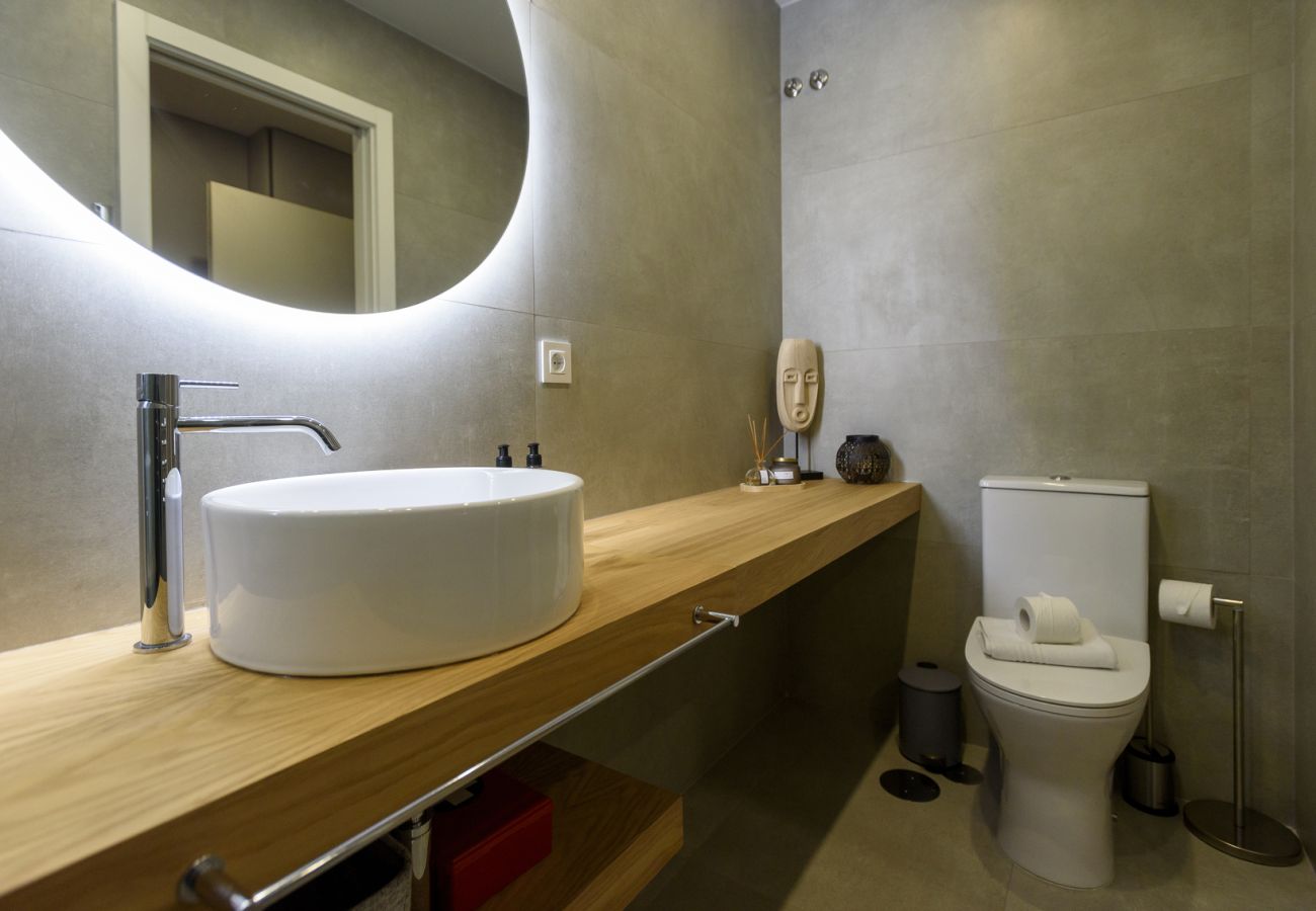 Apartamento em Porto - RA - São João 2