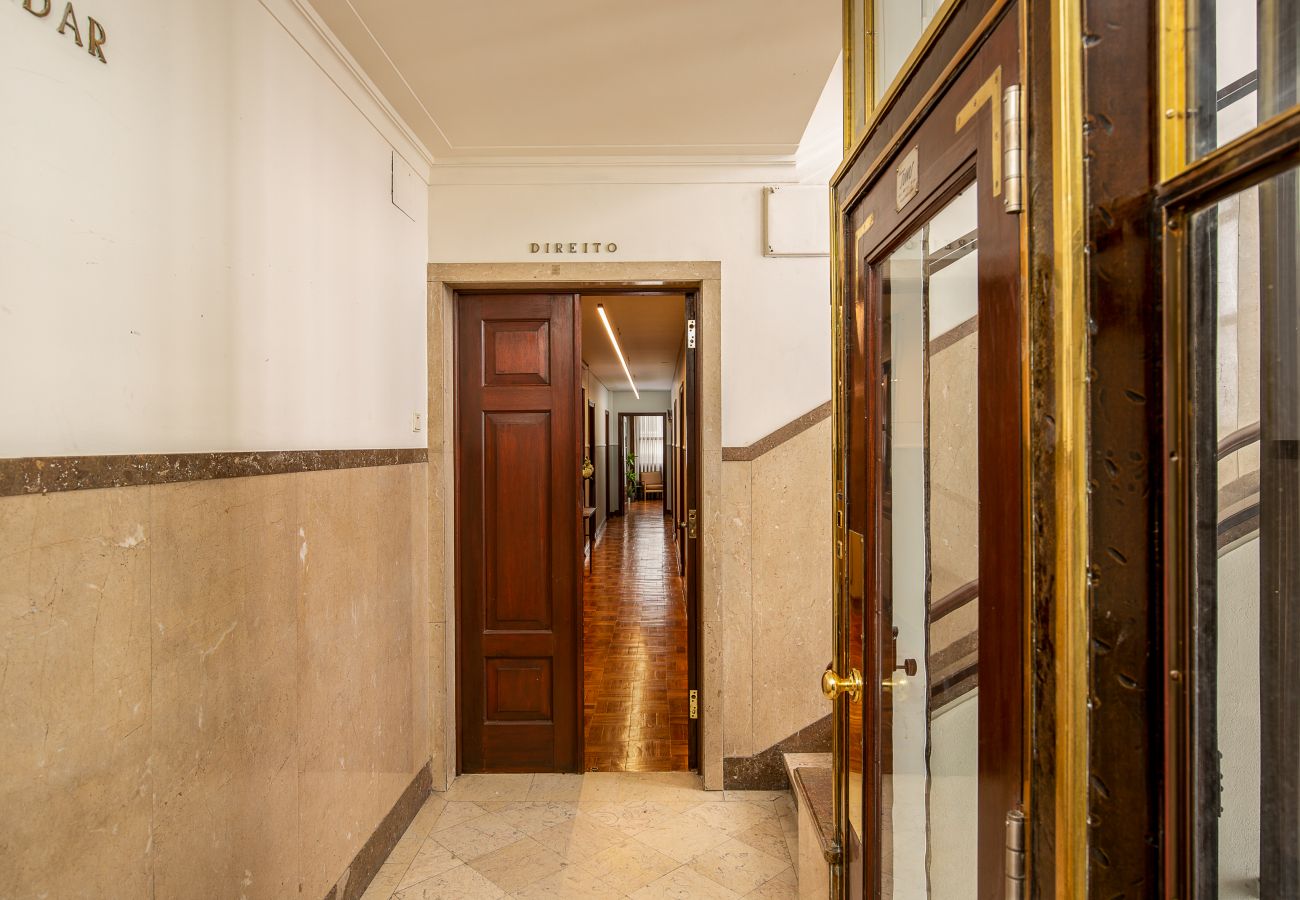 Apartment in Porto - YOUROPO - Santa Catarina 1D