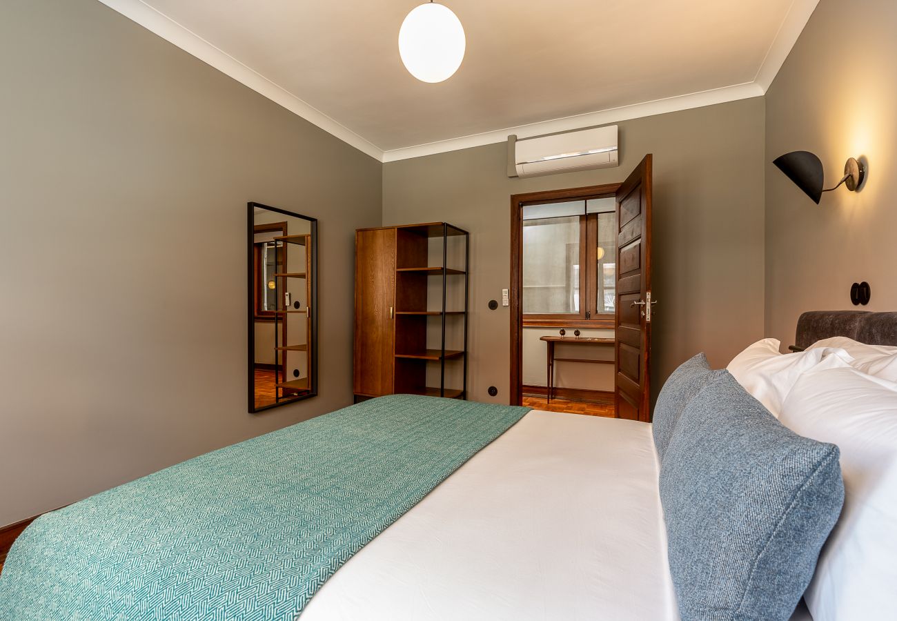 Apartment in Porto - YOUROPO - Santa Catarina 1D
