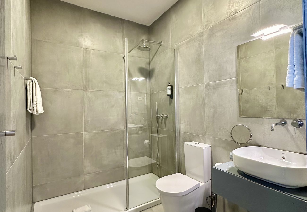 Studio in Porto - YOUROPO - Stories 1F