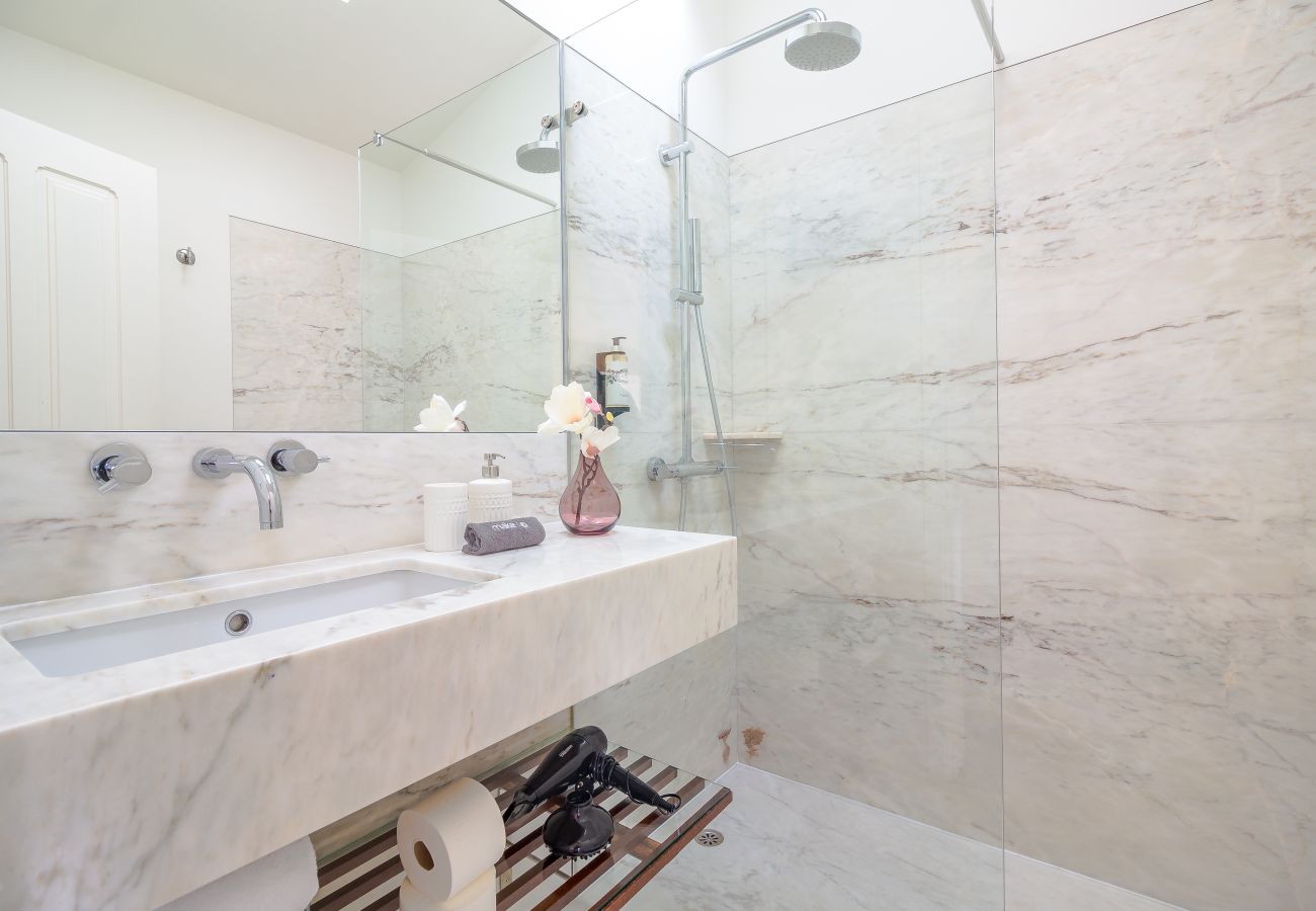 Studio in Porto - YOUROPO - Market 4C