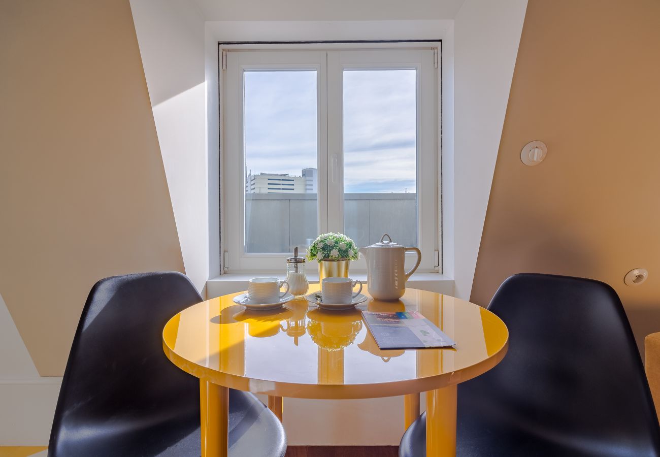 Studio in Porto - YOUROPO - Market 4C