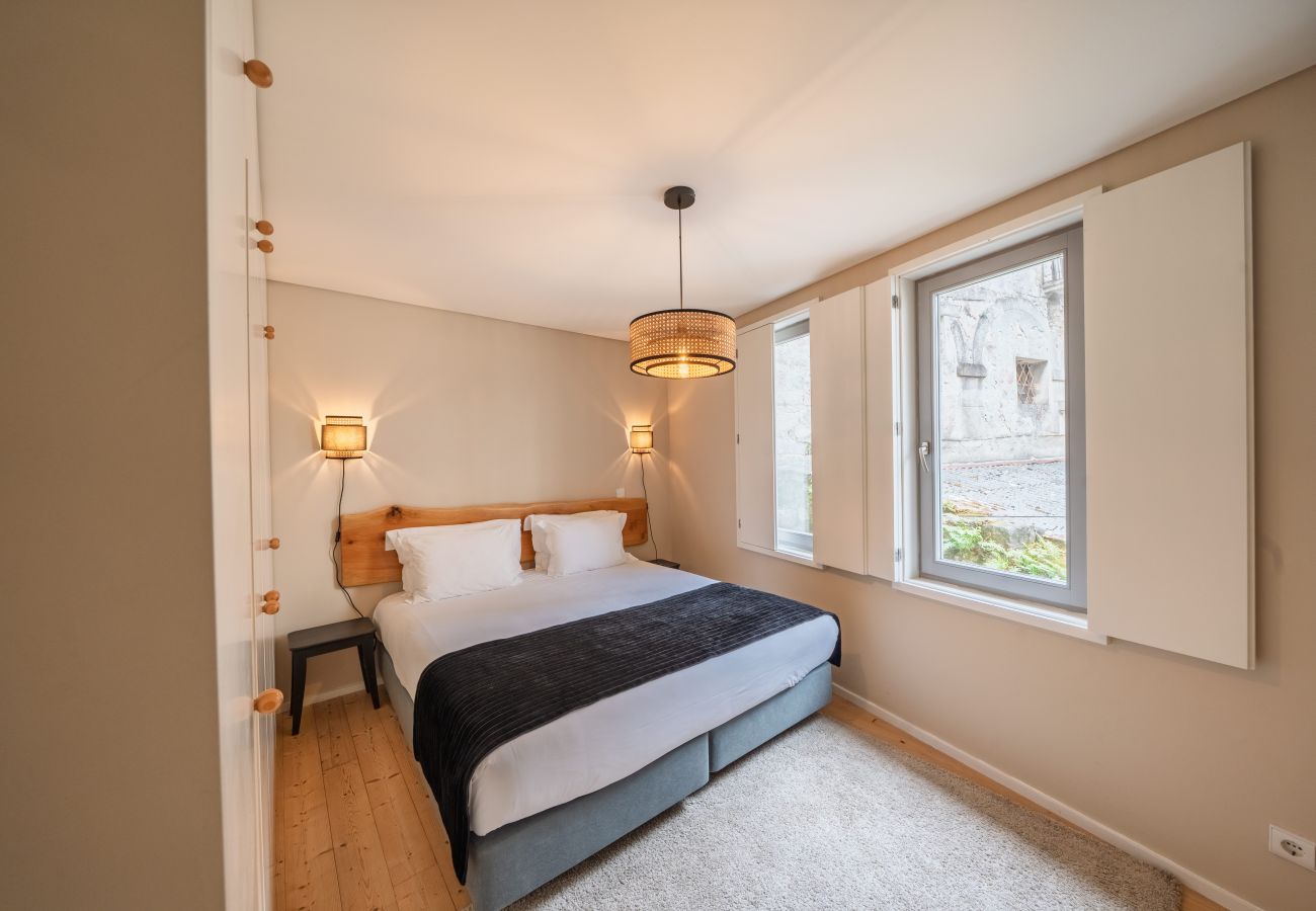 Apartment in Porto - Taipas 6