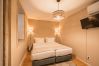 Apartment in Porto - Taipas 1