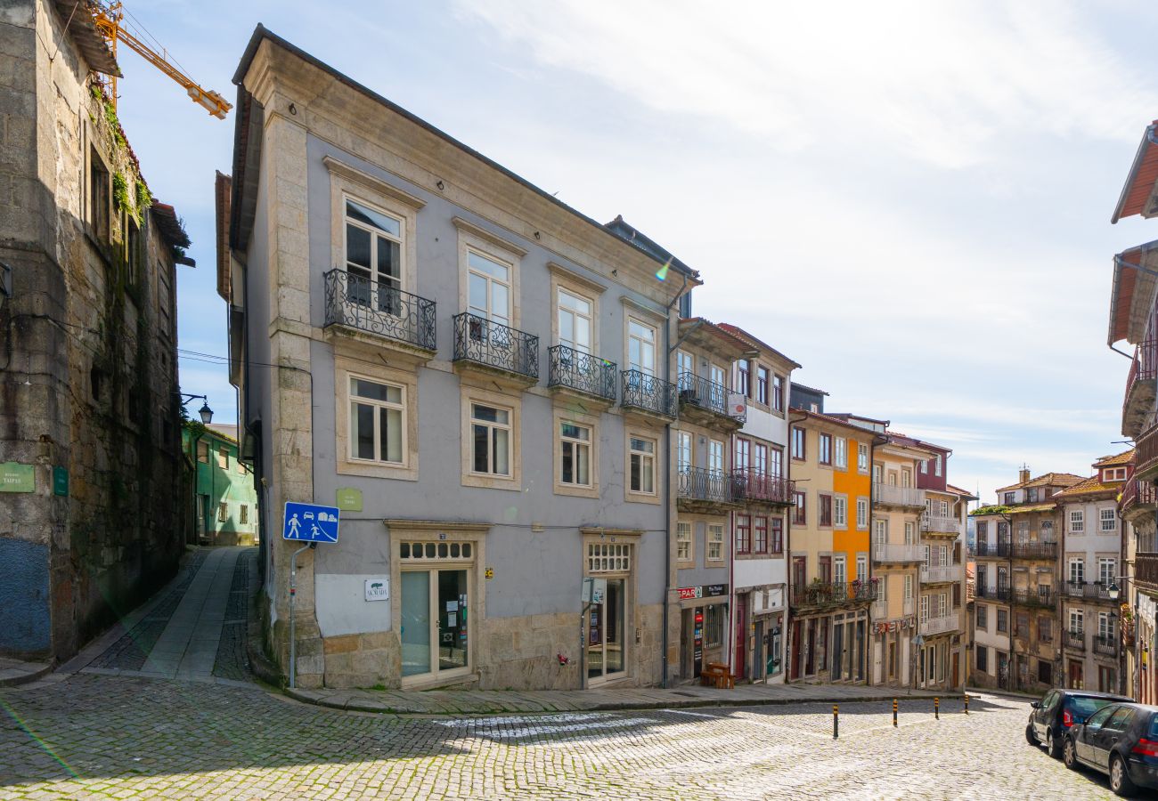 Apartment in Porto - Taipas 7