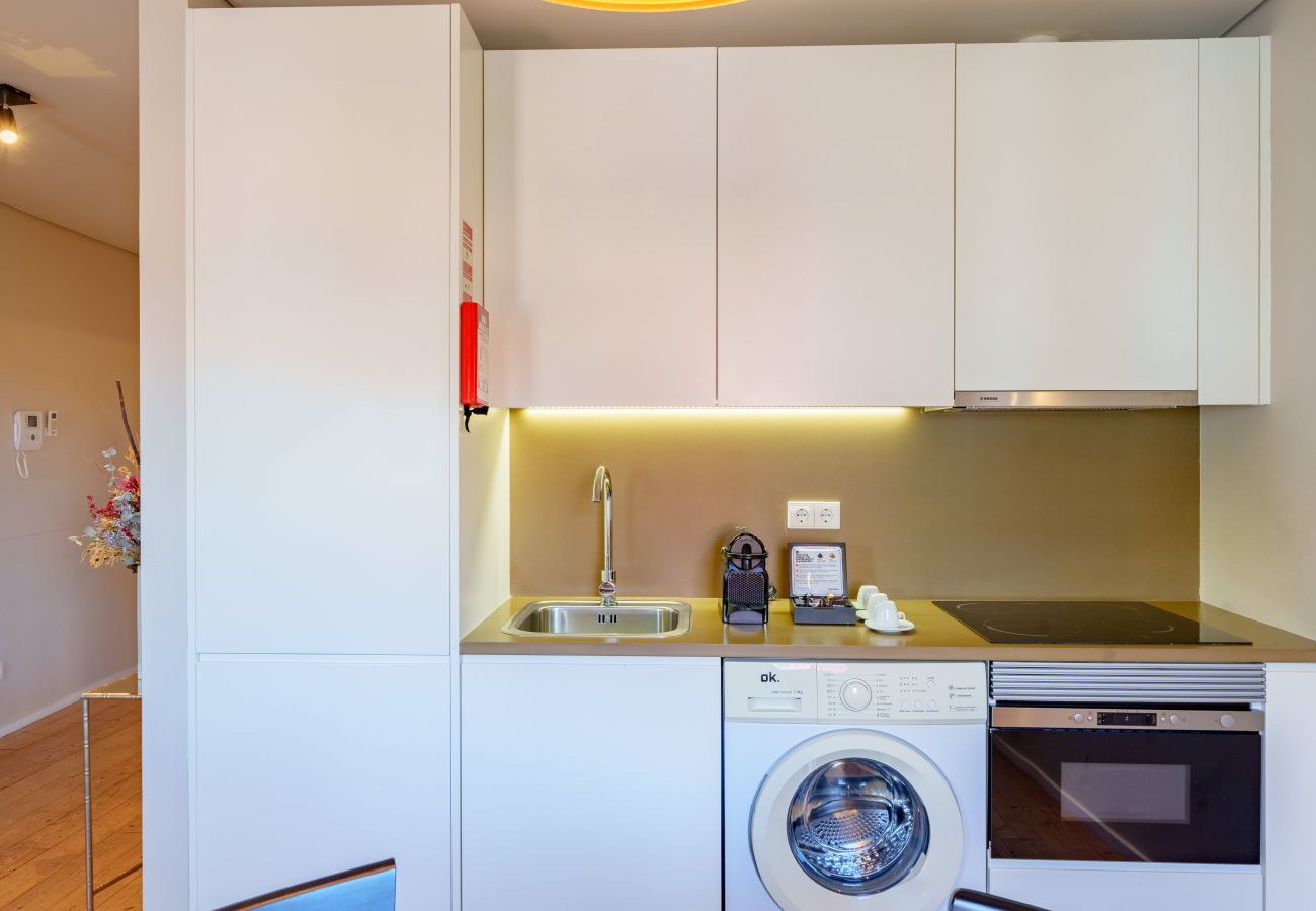 Apartment in Porto - Porto Vitoria 12
