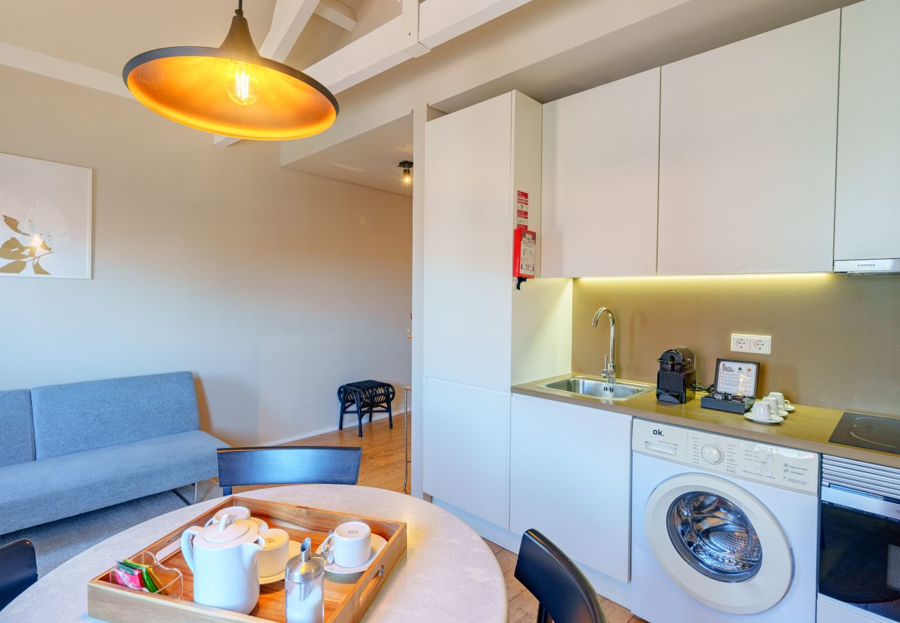 Apartment in Porto - Porto Vitoria 12