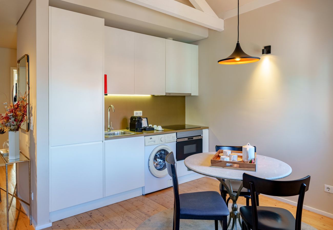 Apartment in Porto - Porto Vitoria 12