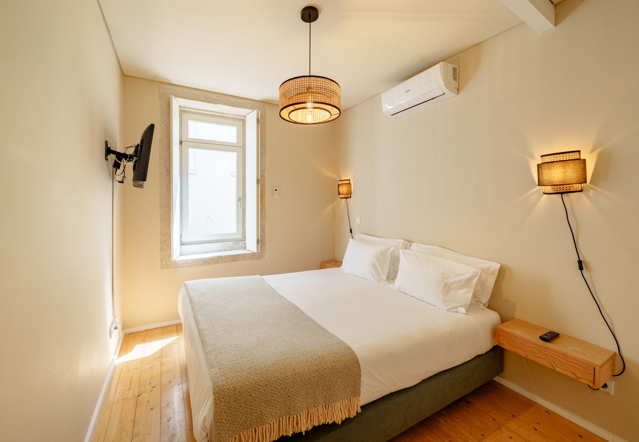 Apartment in Porto - Porto Vitoria 12