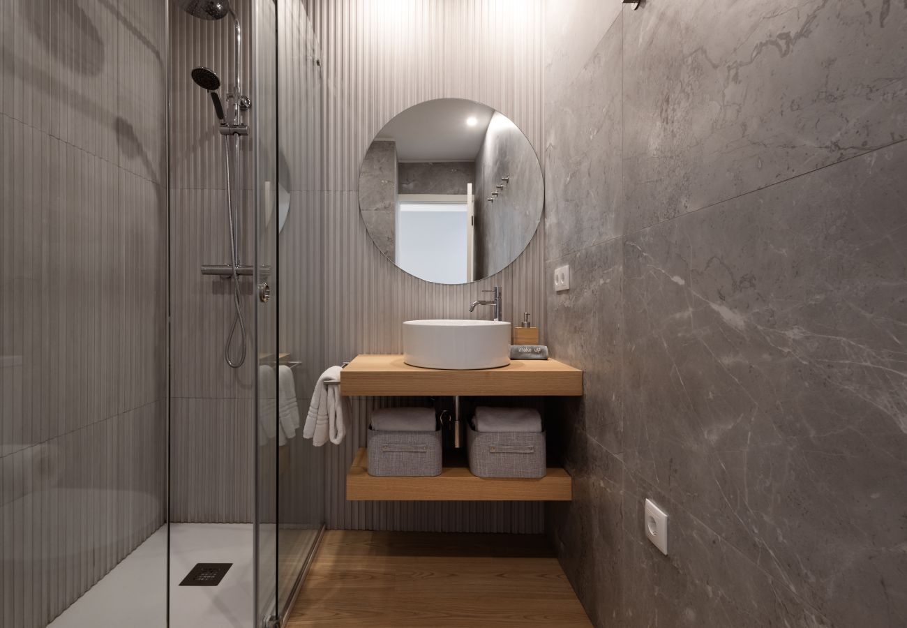 Studio in Porto - RA - Flores 1